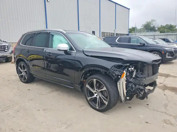YV4BC0PM5H1112322 — 2017 Volvo XC90, фото 4 с аукциона Copart, Передняя часть