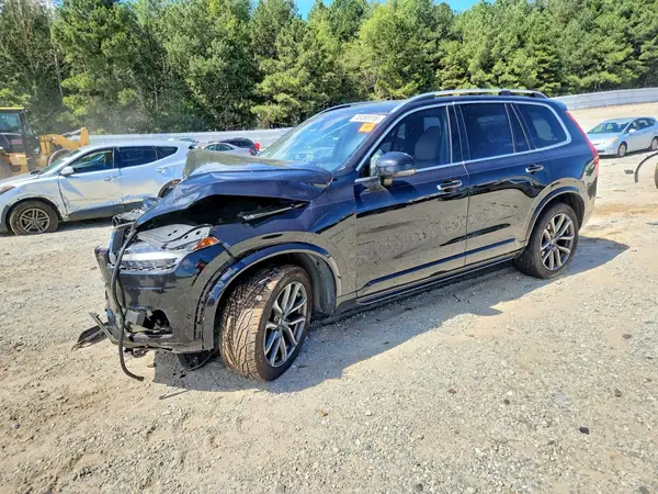 YV4A22PK7H1180887 — 2017 Volvo XC90, Передняя часть (Front End), фото до ремонта