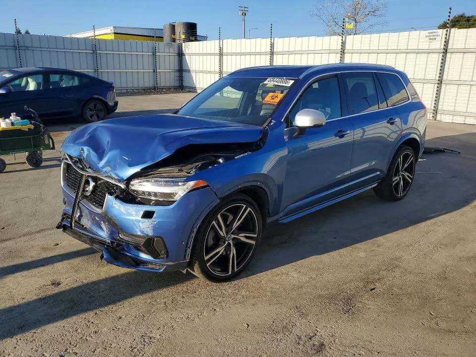 2018 Volvo XC90 VIN YV4A22PM1J1331195 фото 1