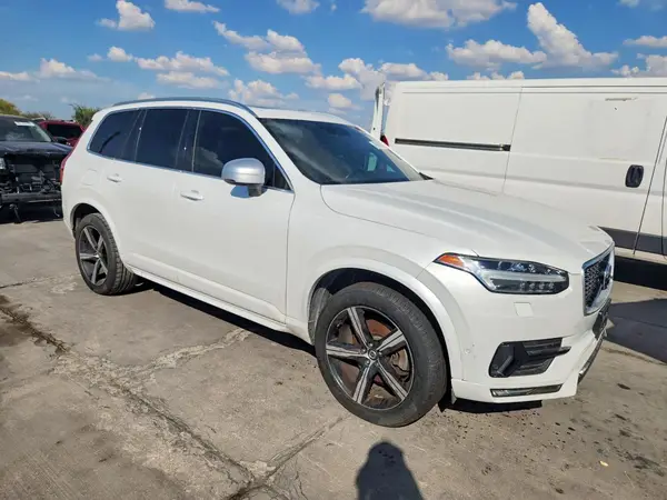 YV4102KMXJ1216589 — 2018 Volvo XC90, фото 4 с аукциона Copart 08.10.2026, Естественный износ