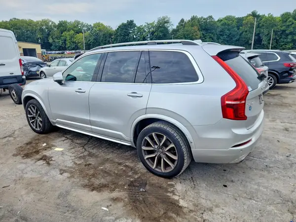 YV4A22PK8K1425381 — 2019 Volvo XC90, фото 2 с аукциона Copart 29.09.2026, Механические повреждения