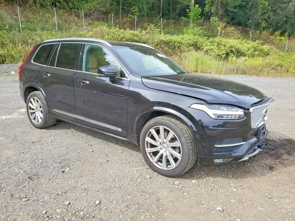YV4A22PL5K1439070 — 2019 Volvo XC90, фото 4 с аукциона Copart, Передняя часть