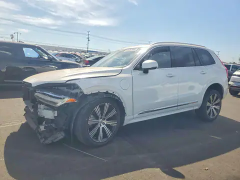 YV4H60CE7R1212651 — 2024 Volvo XC90, Передняя часть (Front End), фото до ремонта