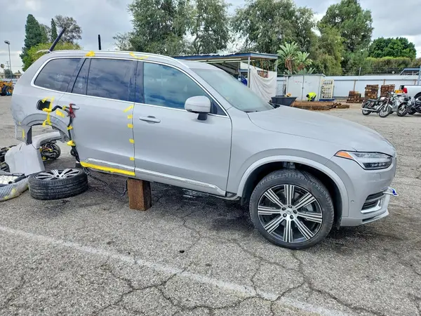 YV4H60CE8R1157353 — 2024 Volvo XC90, фото 4 с аукциона Copart 29.09.2026, Задняя часть
