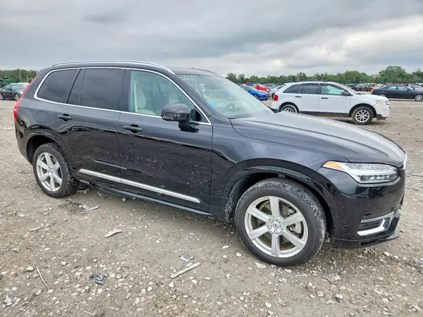 YV4L12PK0R1195776 — 2024 Volvo XC90, фото 4 с аукциона Copart, Мелкие вмятины и царапины