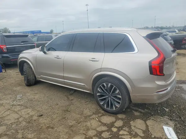 YV4062PF9T1481950 — 2026 Volvo XC90, фото 2 с аукциона Copart, Боковая часть