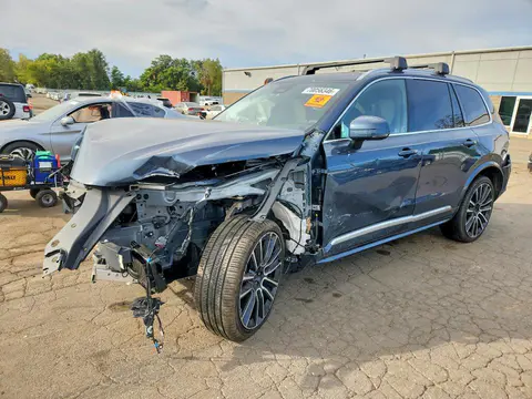 YV4062PE4T1488361 — 2026 Volvo XC90, Передняя часть (Front End), фото до ремонта