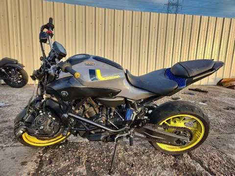 JYARM06E4GA008374 — 2016 Yamaha FZ07, фото 3 с аукциона Copart 14.10.2026, Передняя часть
