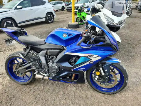 JYARM38N9PA000561 — 2023 Yamaha R7, Сторона, фото до ремонта