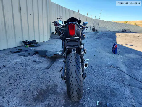 2024 Yamaha Yzfr7 VIN JYARM38E1RA010956 фото 4