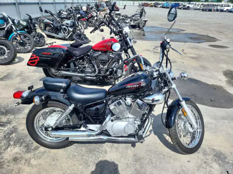 JYAVG04E5BA012225 — 2011 Yamaha Xv, Естественный износ, фото до ремонта