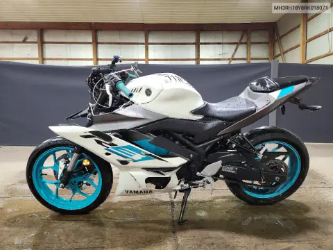 2024 Yamaha Yzfr3 A VIN MH3RH18Y8RK018077 фото 3