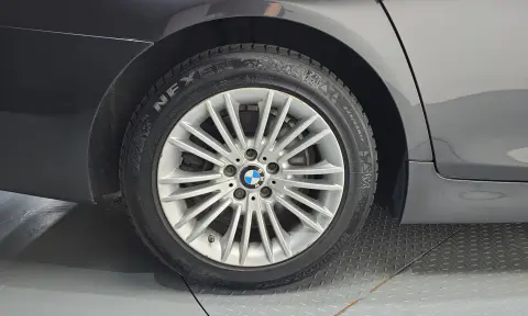 5 Series (F10) 520D VIN WBA5E5100FD674103 фото 4