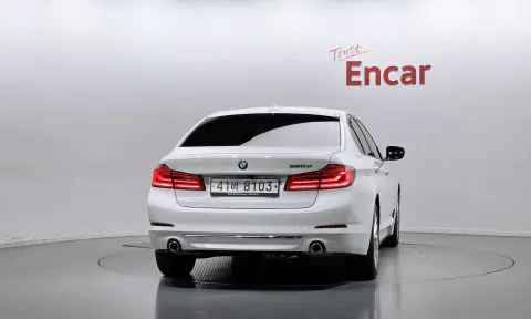 5 Series (G30) 520D Luxury Special Edition VIN WBAJC3102JG997861 фото 4
