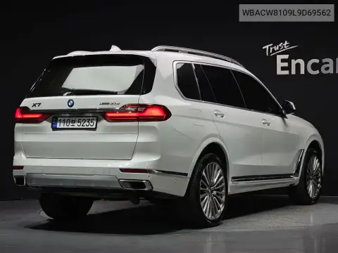 WBACW8109L9D69562 — 2020 BMW, фото до ремонта