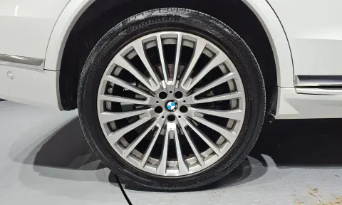 X7 (G07) xDrive 30D Design Pure Excellence 6-Seater VIN WBACW8109L9D69562 фото 4