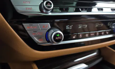 5 Series (G30) 520I M Sports VIN WBA11BH08MCF74030 фото 27