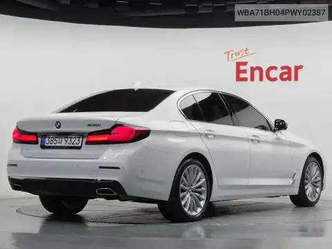 5 Series (G30) 530I Luxury VIN WBA71BH04PWY02387 фото 1