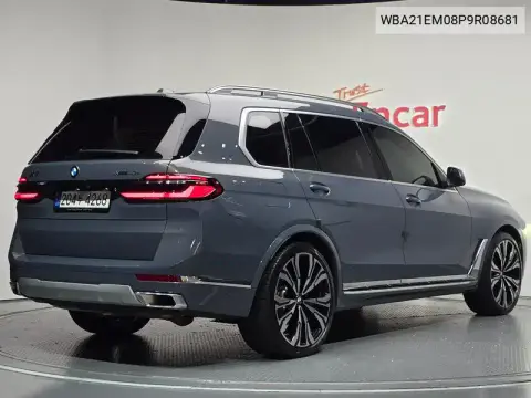 X7 (G07) xDrive 40I Design Pure Excellence First Edition 6-Seater VIN WBA21EM08P9R08681 фото 2
