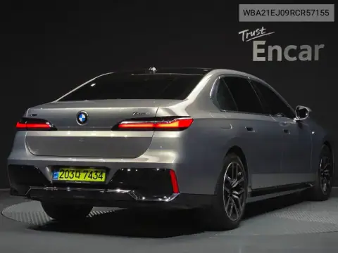 7 Series (G70) 740D xDrive M Sports VIN WBA21EJ09RCR57155 фото 1
