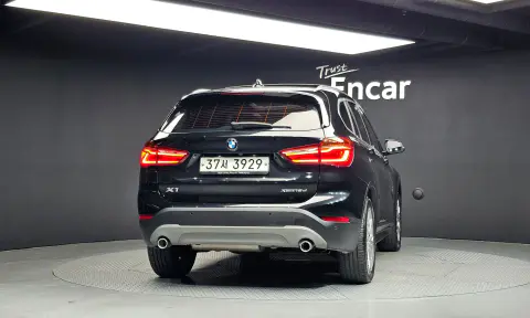 X1 (F48) xDrive 18D Premium VIN WBAJH7103J3G06722 фото 4