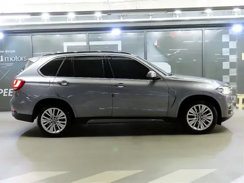 X5 (F15) xDrive 30D VIN WBAKS4106E0C28813 фото 3