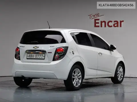 KLATA48BDGB542456 — 2015 Chevrolet Aveo, фото до ремонта
