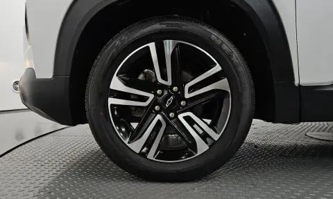 Trailblazer 1.3 Turbo 2Wd Active VIN KLAPC56LDNB012333 фото 4