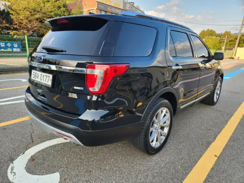 Explorer 2.3 Limited 4Wd 5Th Generation VIN 1FM5K8FH2GGB56730 фото 3