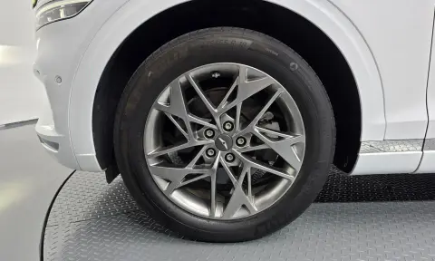 Gv70 2.5T Gasoline Awd VIN KMTMA81BDMU022858 фото 4