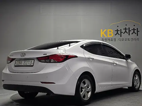 The New Avante 1.6 Gdi Style VIN KMHDG41DBGU509950 фото 4