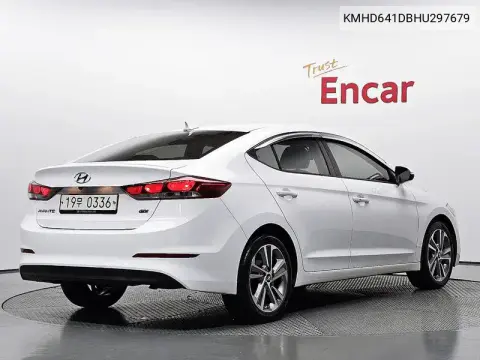 KMHD641DBHU297679 — 2016 Hyundai Elantra, фото до ремонта