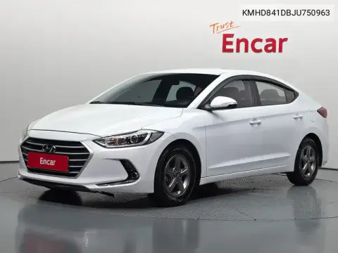 KMHD841DBJU750963 — 2018 Hyundai Elantra, фото до ремонта