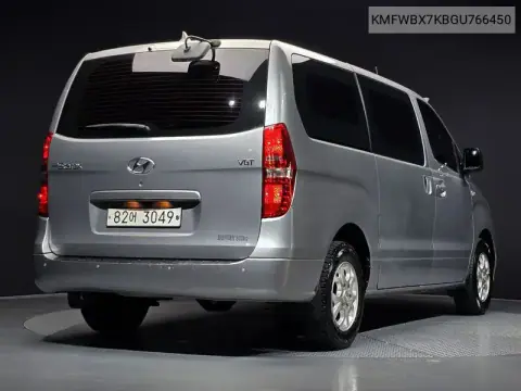 Grand Starex 3-Seater Van Cvx Luxury VIN KMFWBX7KBGU766450 фото 2