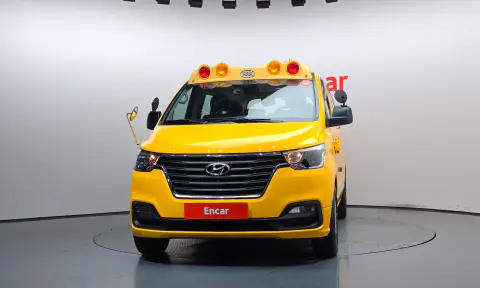 The New Grand Starex Child Protection Car VIN KMJWA37KBKU048570 фото 3