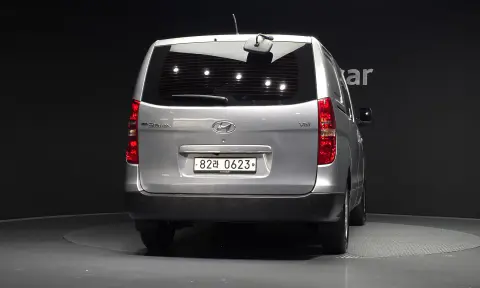 The New Grand Starex Van 5-Seater Style VIN KMFWBX7KBKU007945 фото 3