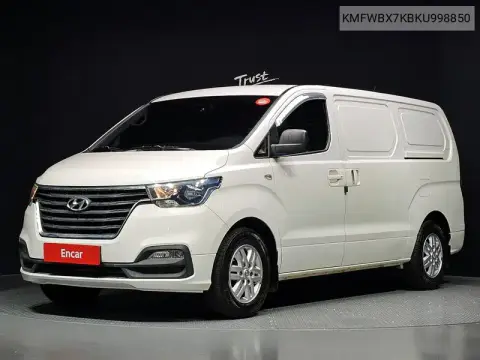 KMFWBX7KBKU998850 — 2018 Hyundai Grand Starex Urban, фото до ремонта