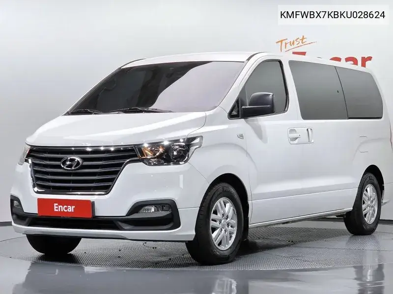 The New Grand Starex Van 5-Seater Modern VIN KMFWBX7KBKU028624 фото 1