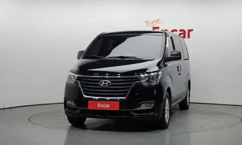 The New Grand Starex Van 3-Seater Smart VIN KMFWBX7KBLU113633 фото 3