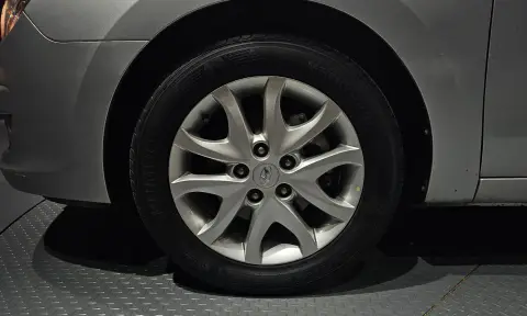 I30 1.6 Vvt Premier Basic Model VIN KMHDC51DP8U133460 фото 4