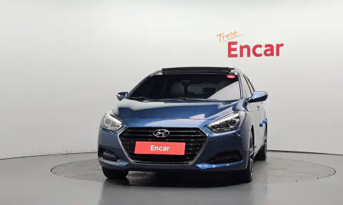 The New I40 1.7 Vgt D-Spec VIN KMHLC81UGGU123150 фото 3