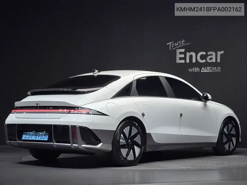 Ioniq 6 Standard Exclusive VIN KMHM241BFPA002162 фото 1