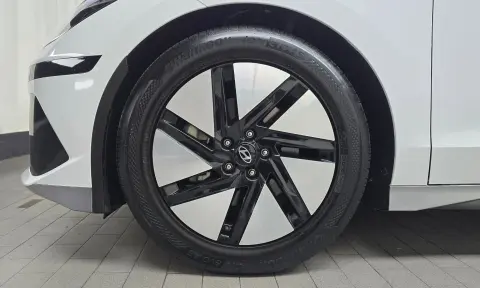 Ioniq 6 Long Range Exclusive VIN KMHM241AFPA012719 фото 4