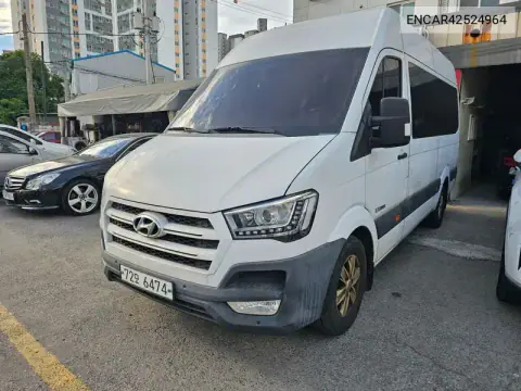 Solati 15-Seater Luxury VIN KMJUG17RPGC000871 фото 2
