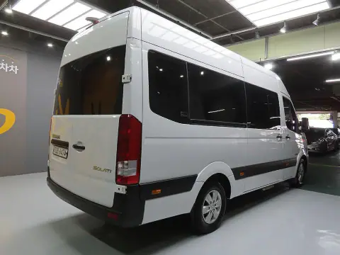 Solati 15-Seater Luxury VIN KMJUG17RPGC000871 фото 4