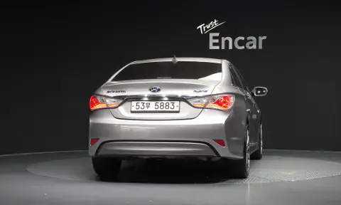Sonata Hybrid 2.0 Premier VIN KMHEB415BCA023677 фото 4