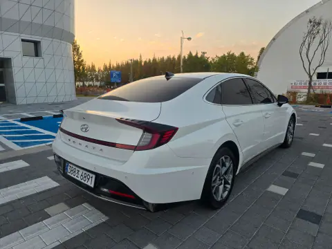 Sonata (Dn8) 2.0 Premium Plus VIN KMHL141EBNA239501 фото 4