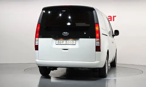Staria Cargo 3-Seater Smart VIN KMFYFX71BNU008631 фото 4