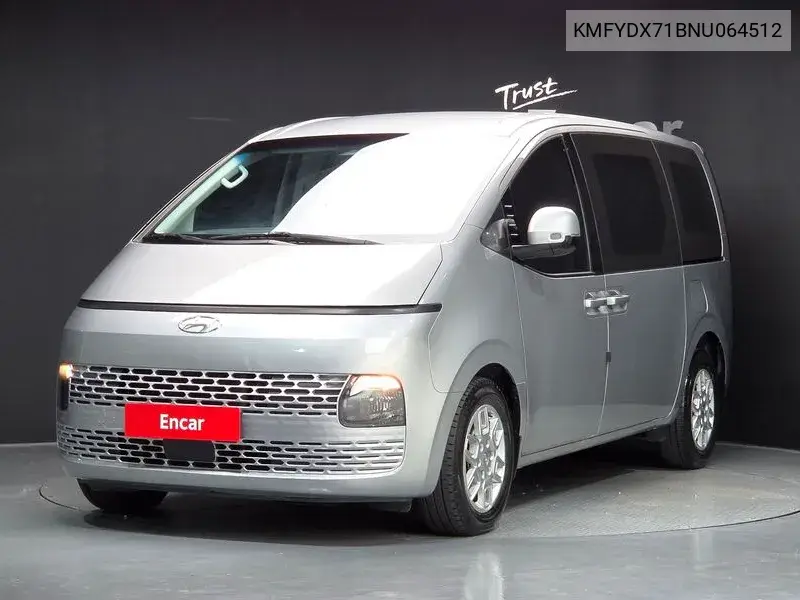 Staria Cargo 3-Seater Modern VIN KMFYDX71BNU064512 фото 1