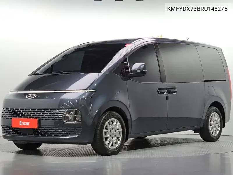 Staria L3.5 Cargo 3-Seater Modern VIN KMFYDX73BRU148275 фото 1